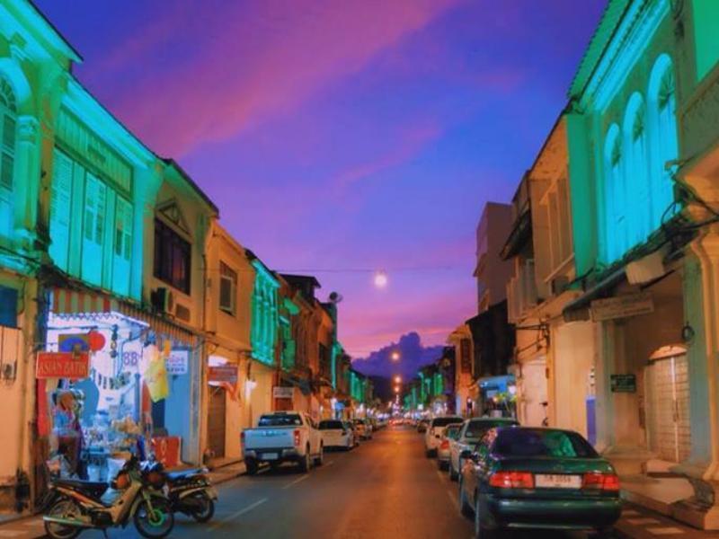 99 Oldtown Boutique Guesthouse Sha Extra Plus Phuket Екстериор снимка