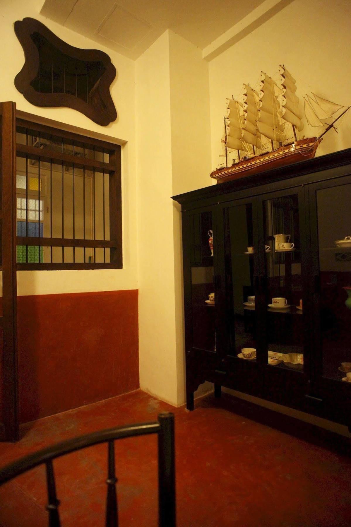 99 Oldtown Boutique Guesthouse Sha Extra Plus Phuket Екстериор снимка