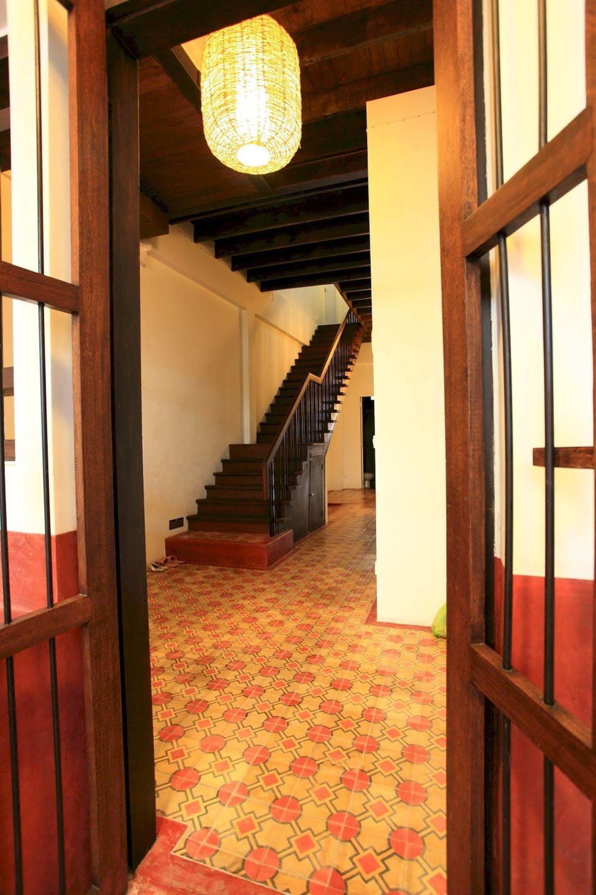 99 Oldtown Boutique Guesthouse Sha Extra Plus Phuket Екстериор снимка